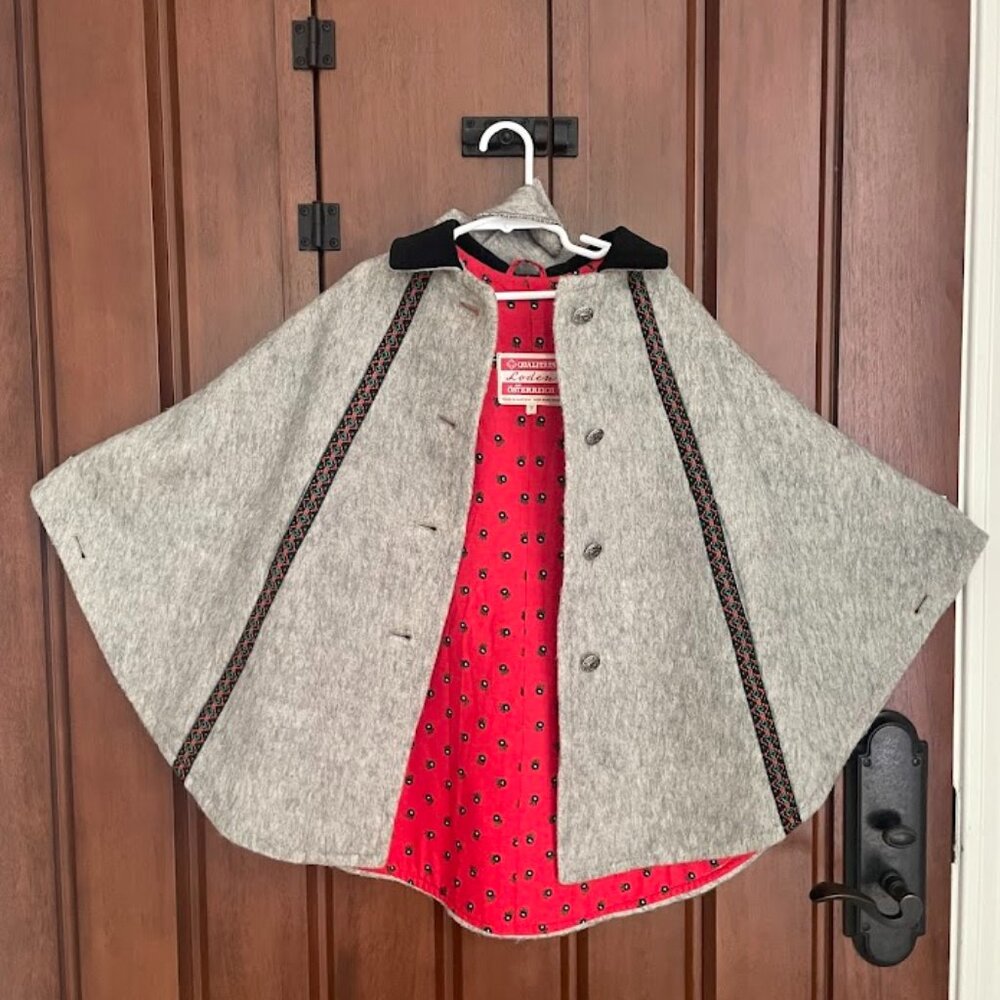 Austrian Girls Loden Cape with Bonnet Wool Unworn Size 7